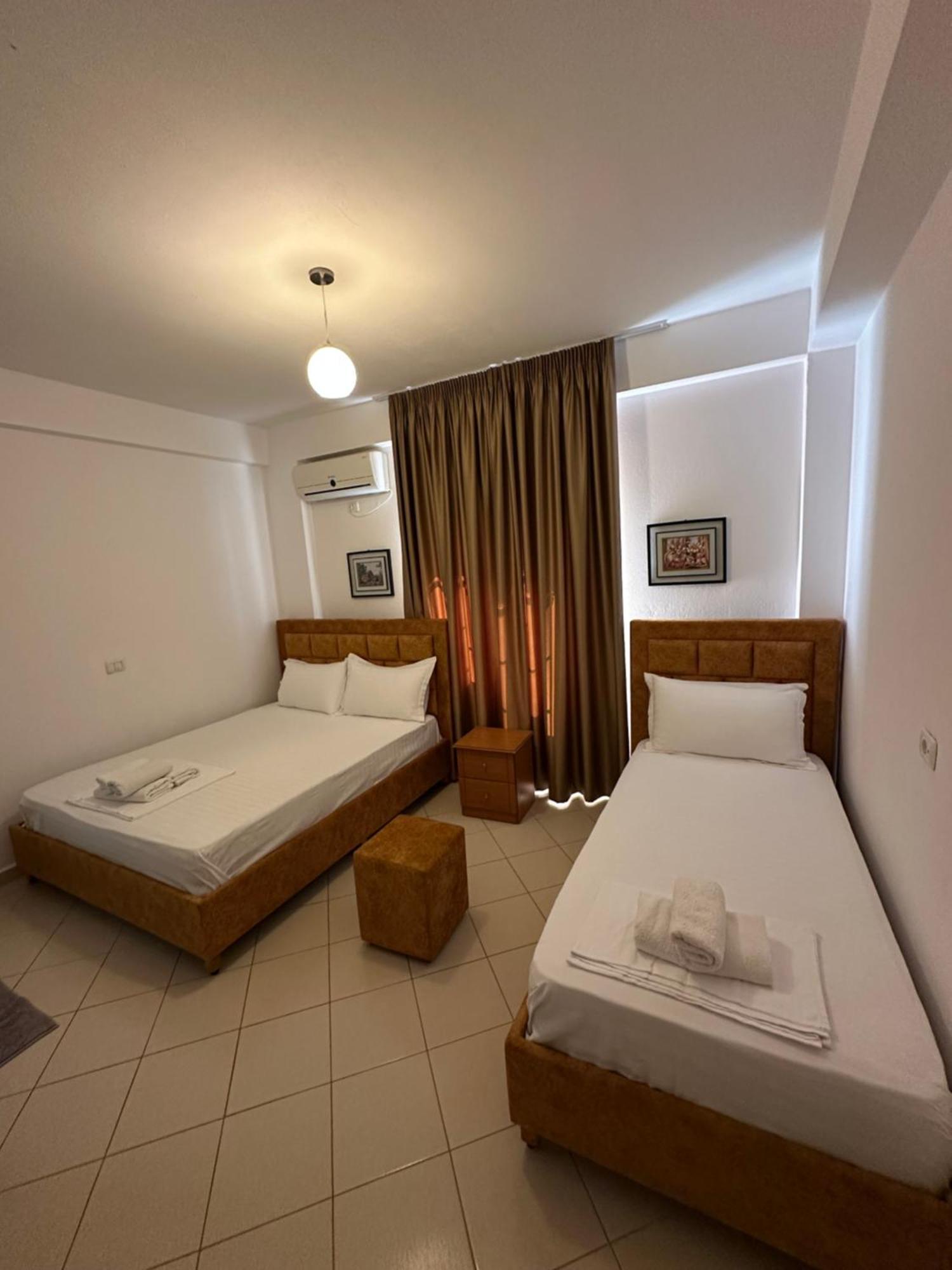 Lengu Holidays Houses Sarandë Exterior foto