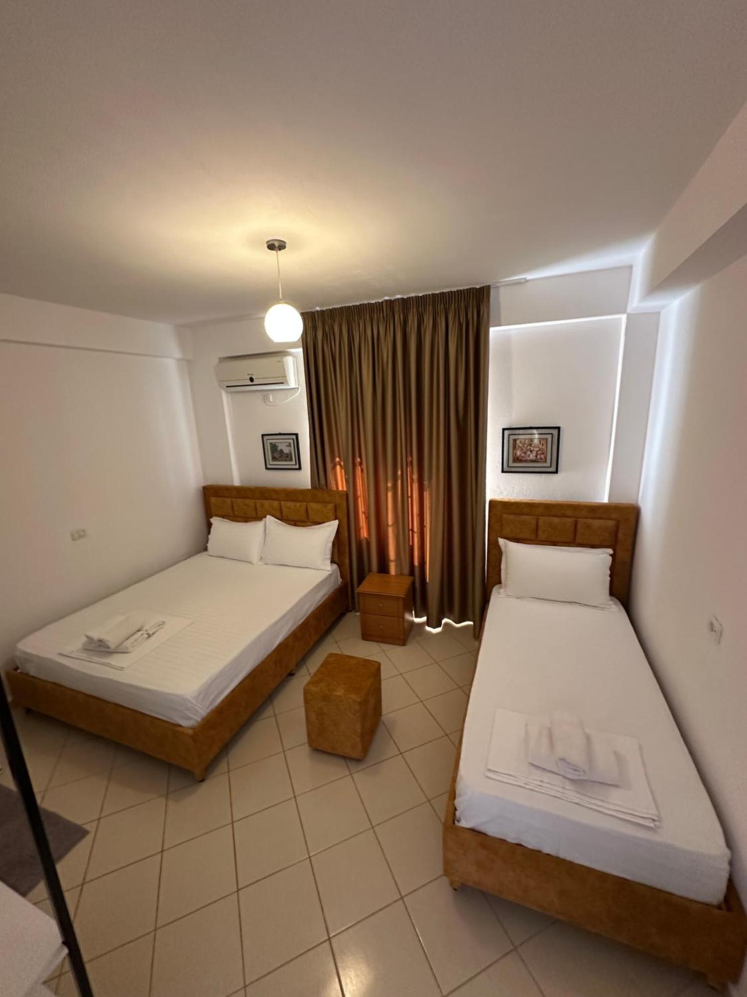 Lengu Holidays Houses Sarandë Exterior foto